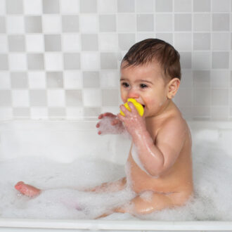 0187480 Bright Baby Duckies T2